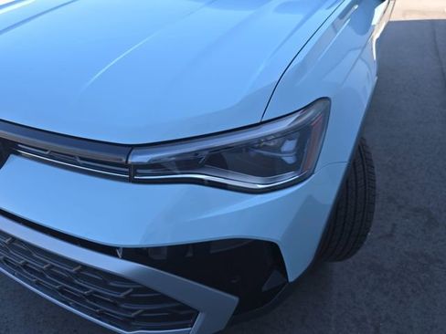 New 2026 Volkswagen Taos SE FWD image 20
