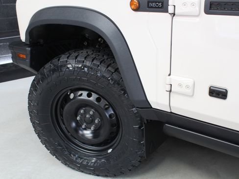 Used 2024 INEOS Grenadier AWD/4WD image 30
