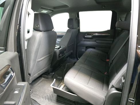 Used 2023 Chevrolet Silverado 1500 RST AWD/4WD image 30