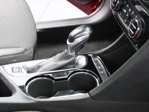 Used 2023 Buick Encore GX Select w/ Sport Touring Package FWD image 38