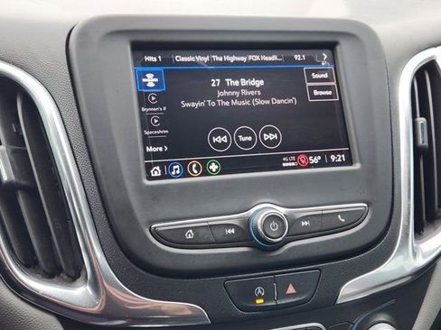 Used 2022 Chevrolet Equinox LS w/ LS Convenience Package image 5