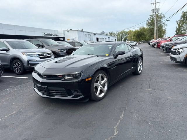 Used 2015 Chevrolet Camaro SS RWD image 10