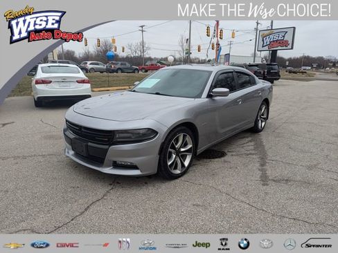 Used 2015 Dodge Charger R/T w/ Plus Group image 7