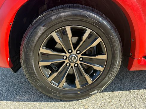 Used 2018 Nissan Armada Platinum w/ Captain Seat Package image 13