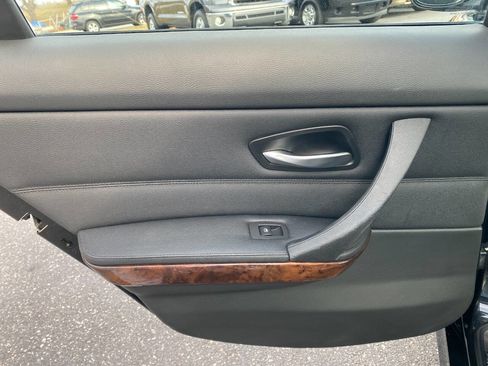 Used 2010 BMW 328i xDrive Sedan image 22