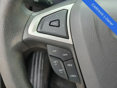 Used 2015 Ford Fusion SE image 24