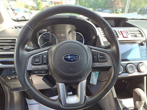 Used 2017 Subaru Crosstrek 2.0i Limited AWD/4WD image 12