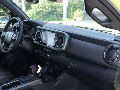 Used 2022 Toyota Tacoma TRD Pro AWD/4WD image 48