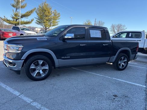 Used 2019 RAM 1500 Laramie image 11