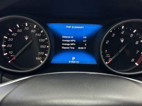 Used 2019 Maserati Levante AWD/4WD image 22