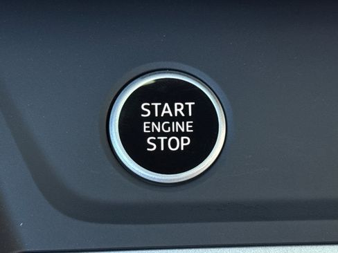 New 2025 Audi Q3 2.0T Premium image 19