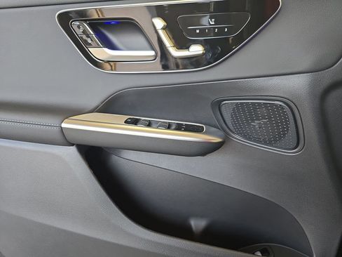 New 2026 Mercedes-Benz GLC 300 4MATIC image 27