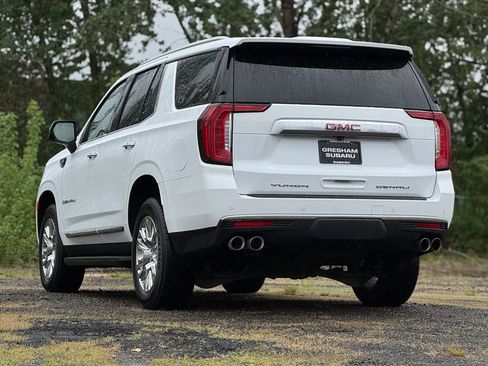 Used 2024 GMC Yukon Denali AWD/4WD image 5