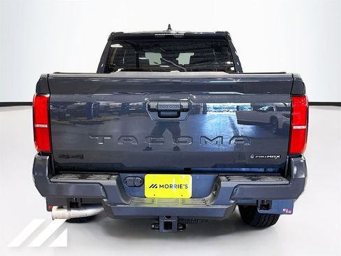 Used 2025 Toyota Tacoma TRD Off-Road AWD/4WD image 6