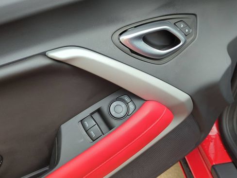 Used 2022 Chevrolet Camaro LT w/ RS Package RWD image 8