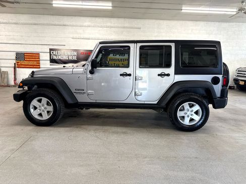 Used 2015 Jeep Wrangler Unlimited Sport w/ Quick Order Package 24S image 92