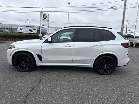 Used 2024 BMW X5 xDrive40i w/ M Sport Package AWD/4WD image 11