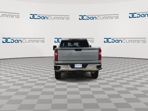 Used 2025 Chevrolet Silverado 2500 LT w/ Convenience Package AWD/4WD image 7
