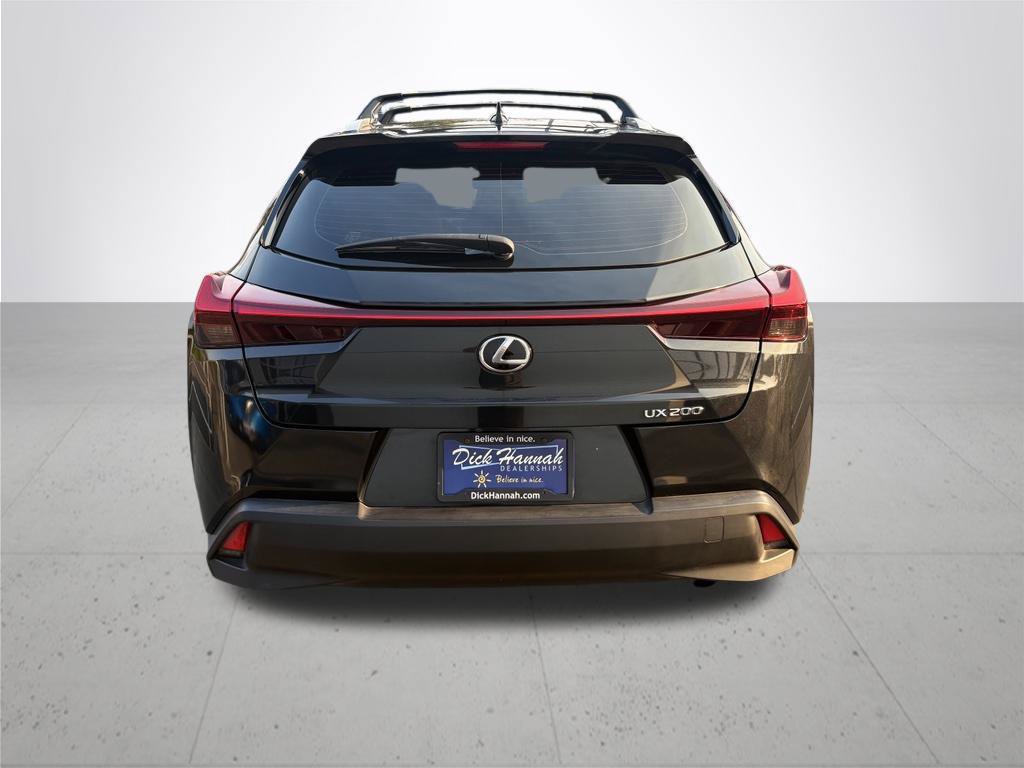 Used 2019 Lexus UX 200 w/ Accessory Package FWD image 7