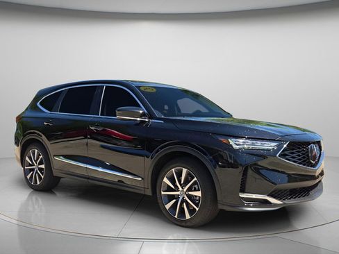 Used 2025 Acura MDX FWD w/ Technology Package image 9