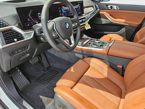 Used 2026 BMW X5 xDrive40i w/ Executive Package AWD/4WD image 9