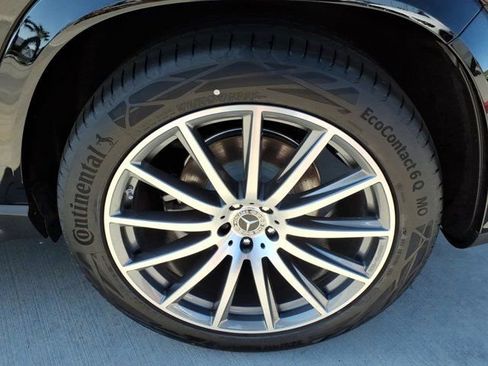 New 2026 Mercedes-Benz GLS 580 4MATIC image 24