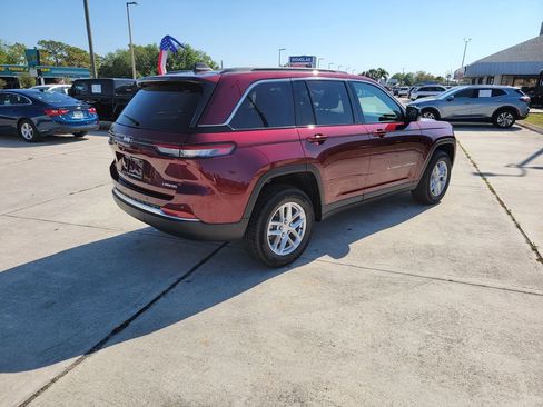 New 2026 Jeep Grand Cherokee Laredo AWD/4WD image 5
