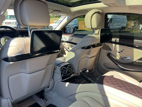 Used 2020 Mercedes-Benz S 560 4MATIC Sedan image 21