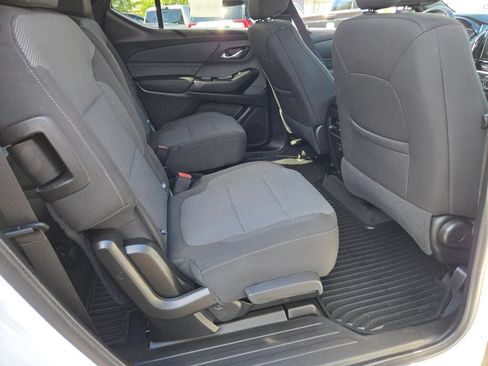 Certified 2023 Chevrolet Traverse LT AWD/4WD image 14