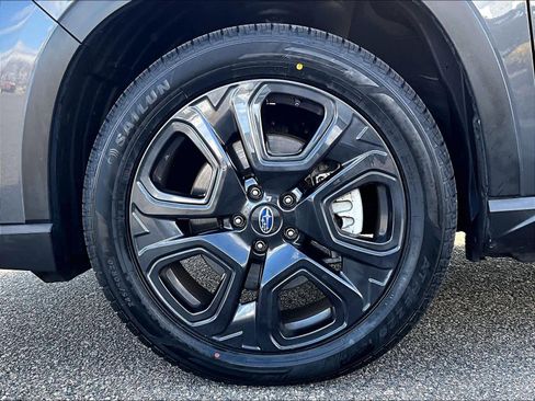 Used 2023 Subaru Ascent Onyx Edition image 7