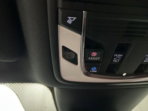 Used 2023 Acura MDX A-Spec image 13