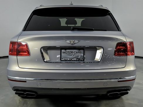 Used 2019 Bentley Bentayga AWD/4WD image 10
