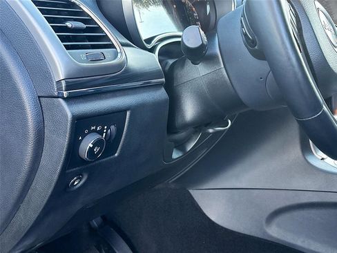 Used 2021 Jeep Grand Cherokee Limited w/ Premium Lighting Group image 10