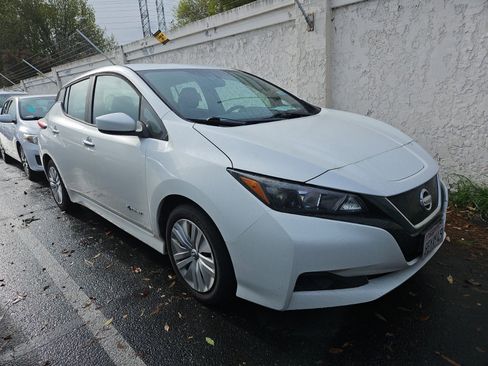 Used 2018 Nissan Leaf S w/ S Charge Package image 4