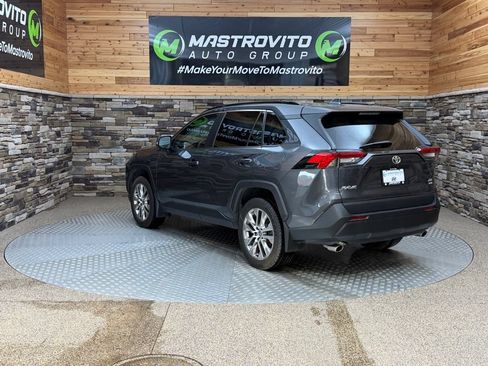 Used 2021 Toyota RAV4 XLE Premium AWD/4WD image 7