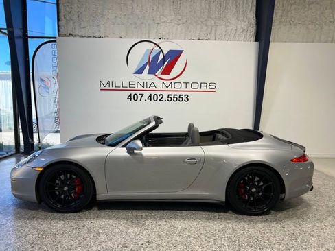 Used 2013 Porsche 911 Carrera 4S image 1