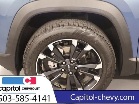 Used 2026 Chevrolet Equinox RS AWD/4WD image 9