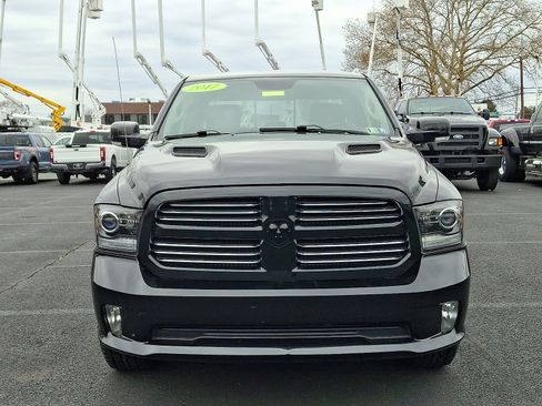 Used 2017 RAM 1500 Sport w/ Black Ram 1500 Sport Group image 3