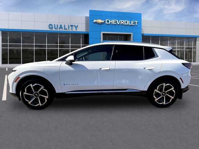Certified 2024 Chevrolet Equinox EV LT w/ LPO, Active Package FWD image 4