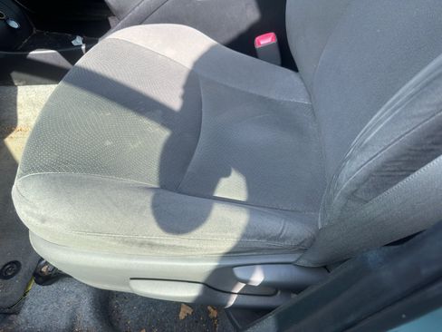 Used 2012 Toyota Prius Two FWD image 3