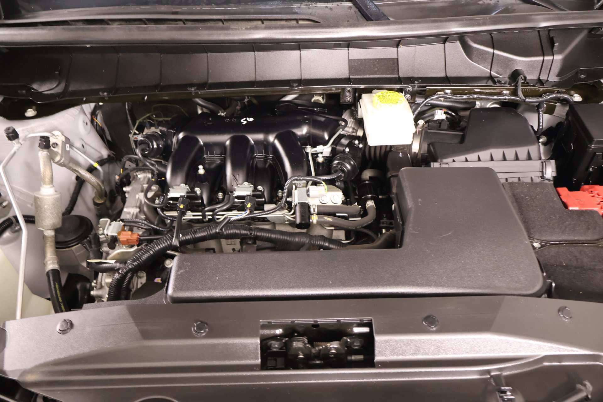 Used 2024 Nissan Pathfinder SV FWD image 20