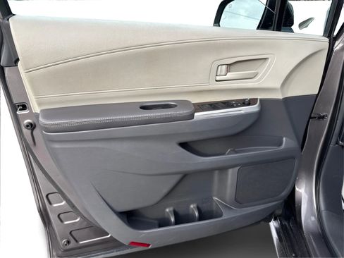 Used 2021 Toyota Sienna LE image 24