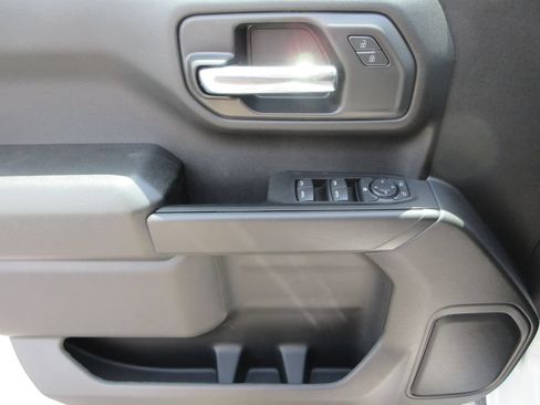 New 2026 Chevrolet Silverado 1500 Custom w/ Turbomax Blackout Package AWD/4WD image 23