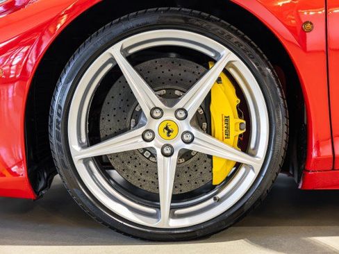 Used 2010 Ferrari 458 Italia Coupe RWD image 24