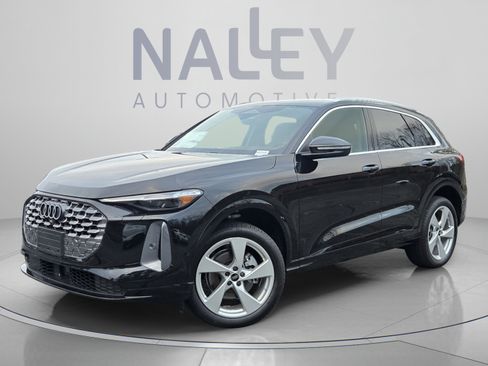 New 2025 Audi Q5 Premium AWD/4WD image 1