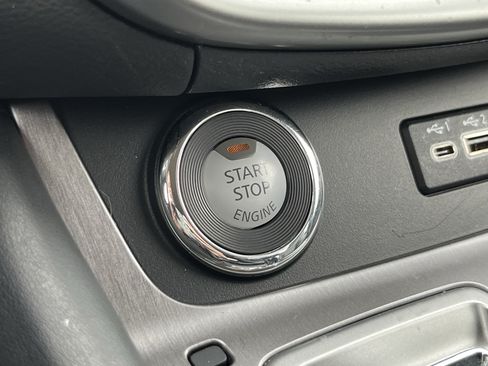 Used 2023 Nissan Murano SL w/ SL Moonroof Package AWD/4WD image 32