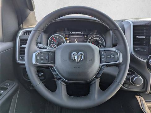 New 2026 RAM 1500 Big Horn AWD/4WD image 15