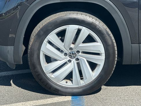 Used 2022 Volkswagen Atlas Cross Sport SE image 26