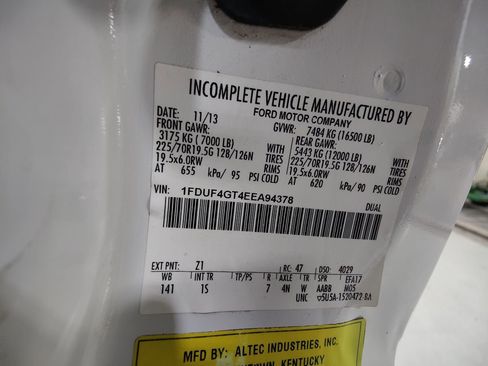 Used 2014 Ford F450 XL w/ Power Equipment Group image 33