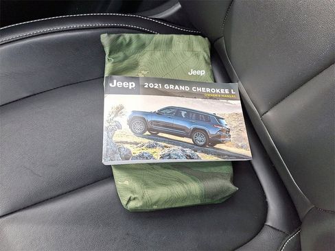 Used 2021 Jeep Grand Cherokee L Limited w/ MOPAR Finishing Package image 28